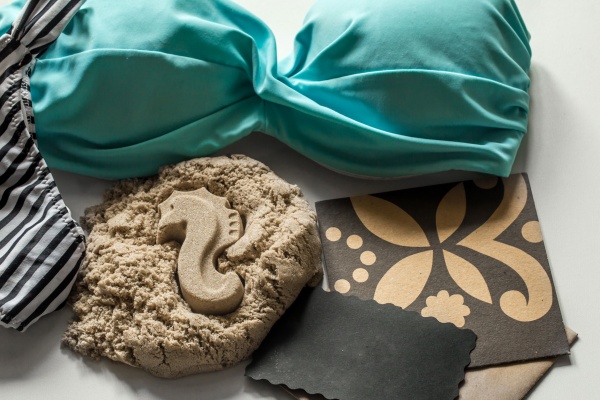 Alt mit Badebekleidung Stofftechnologie